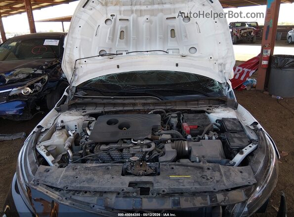 1N4BL4BVXLC172013 2020 NISSAN ALTIMA White Widok z tyłu