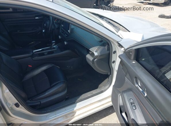 1N4BL4CV0LC211819 2020 NISSAN ALTIMA Gray Front interior view