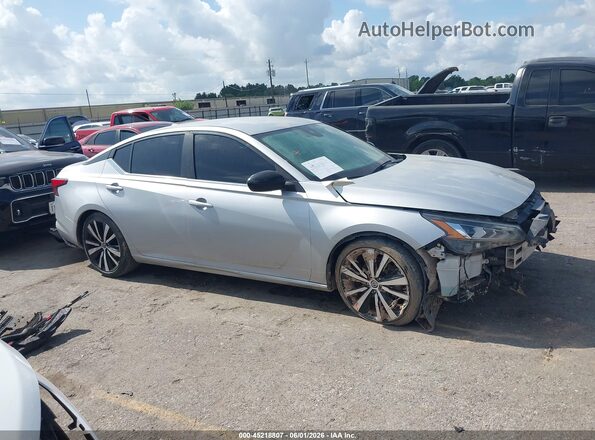 1N4BL4CV0LC211819 2020 NISSAN ALTIMA Gray 360 interior view