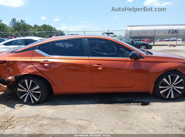 1N4BL4CV0MN317936 2021 NISSAN ALTIMA Orange Вид задньої частини салону