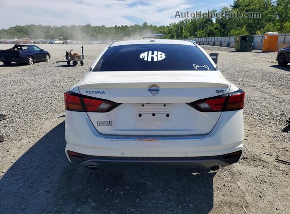 1N4BL4CV0MN341038 2021 NISSAN ALTIMA White Rear view