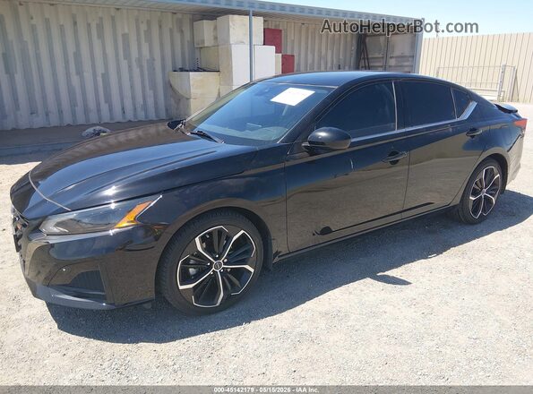 1N4BL4CV0PN342467 2023 NISSAN ALTIMA Черный Передняя левая четверть