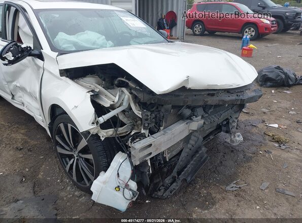 1N4BL4CV1KC146431 2019 NISSAN ALTIMA White 