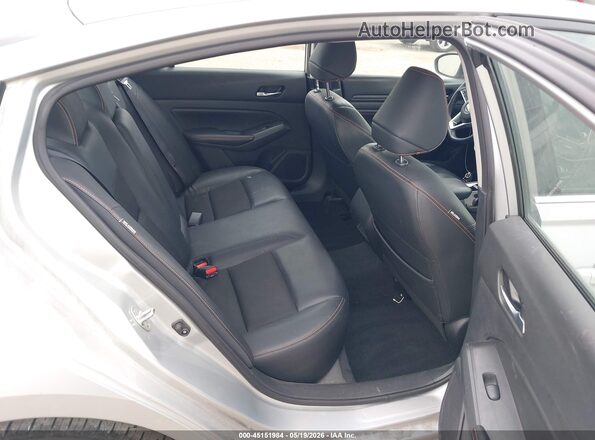 1N4BL4CV1NN389651 2022 NISSAN ALTIMA Silver VIN sticker view
