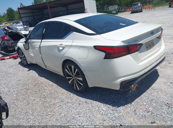 1N4BL4CV2KC250667 2019 NISSAN ALTIMA White Rear left