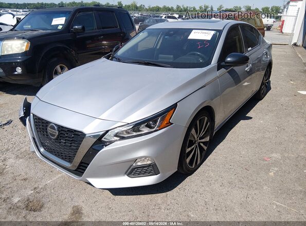 1N4BL4CV2MN335869 2021 NISSAN ALTIMA Silver Przód lewy