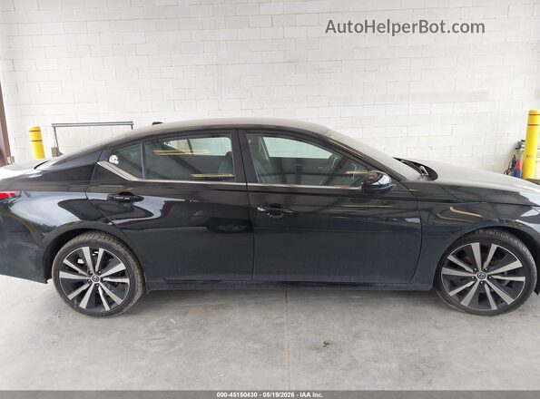 1N4BL4CV3NN354903 2022 NISSAN ALTIMA Black Вид задньої частини салону
