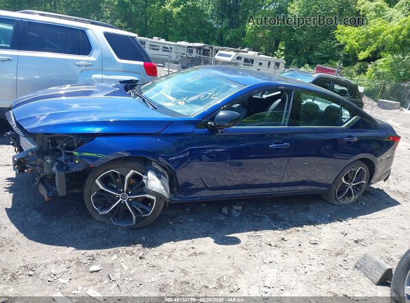 1N4BL4CV3RN332910 2024 NISSAN ALTIMA Blue Widok wnętrza 360 stopni