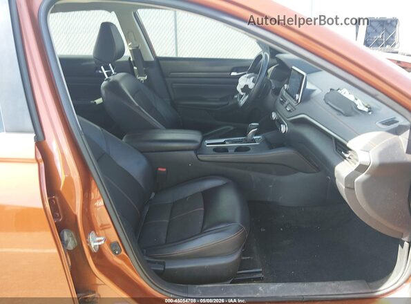 1N4BL4CV4LC260215 2020 NISSAN ALTIMA Orange Vista interior delantera