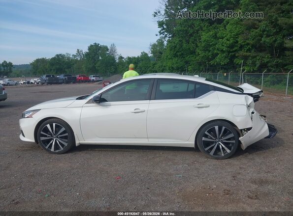 1N4BL4CV4MN372258 2021 NISSAN ALTIMA White 