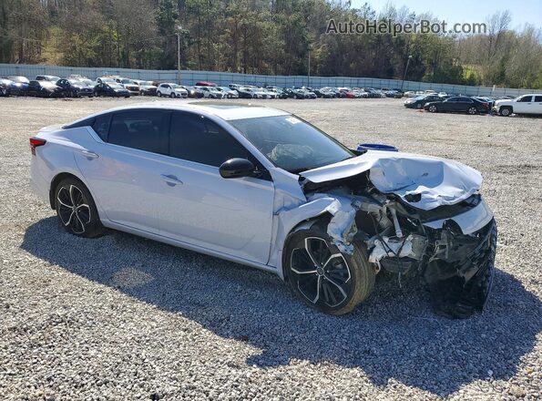 1N4BL4CV4RN343575 2024 NISSAN ALTIMA Gray Front right