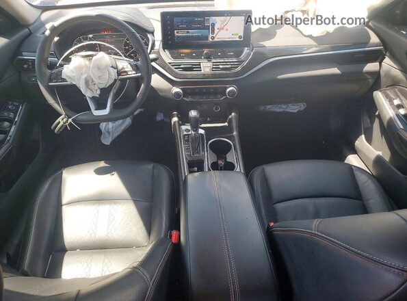 1N4BL4CV4RN343575 2024 NISSAN ALTIMA Gray Dashboard view