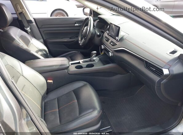 1N4BL4CV5LC156008 2020 NISSAN ALTIMA SR Серый Вид салона спереди
