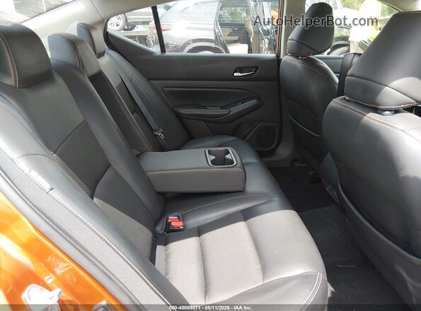 1N4BL4CV6KC179912 2019 NISSAN ALTIMA Orange Вид наклейки з VIN-кодом