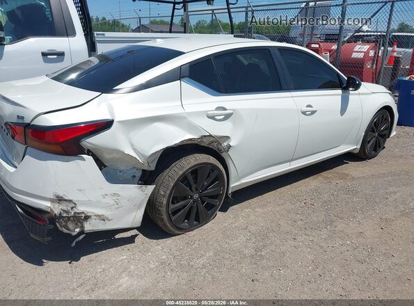 1N4BL4CV7KC237963 2019 NISSAN ALTIMA White Դիմացի տեսք
