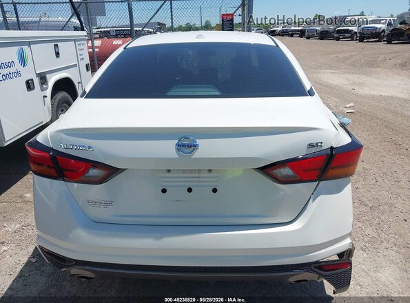 1N4BL4CV7KC237963 2019 NISSAN ALTIMA White 