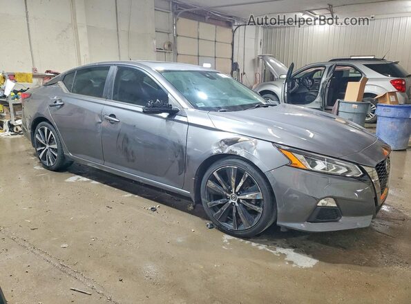1N4BL4CV7LC284864 2020 NISSAN ALTIMA Charcoal Front right