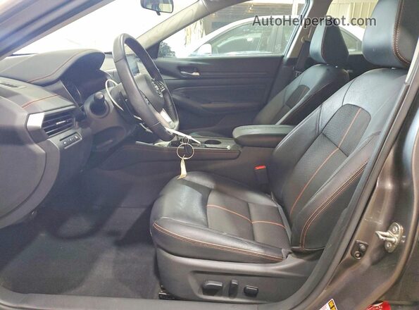 1N4BL4CV7LC284864 2020 NISSAN ALTIMA Charcoal Front interior view