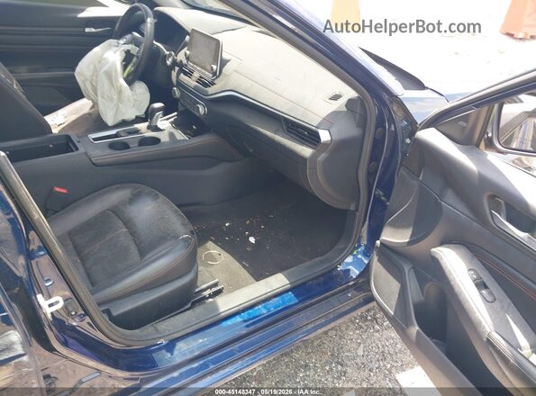 1N4BL4CV7NN368657 2022 NISSAN ALTIMA Синий Вид салона спереди