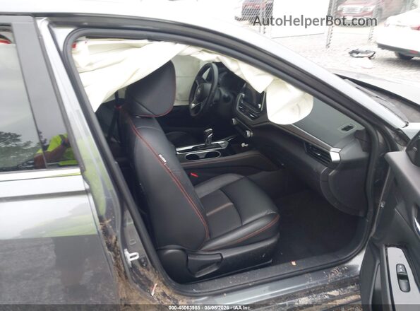 1N4BL4CV7RN334479 2024 NISSAN ALTIMA Gray Вид салону спереду