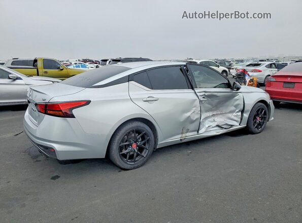 1N4BL4CV8LC129854 2020 NISSAN ALTIMA Silver Задня права чверть