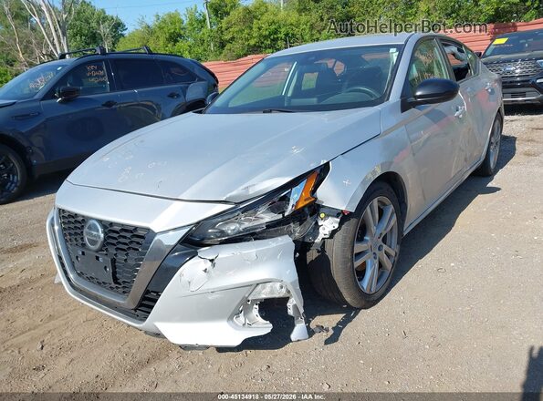 1N4BL4CV8LC182425 2020 NISSAN ALTIMA Silver Vista frontal