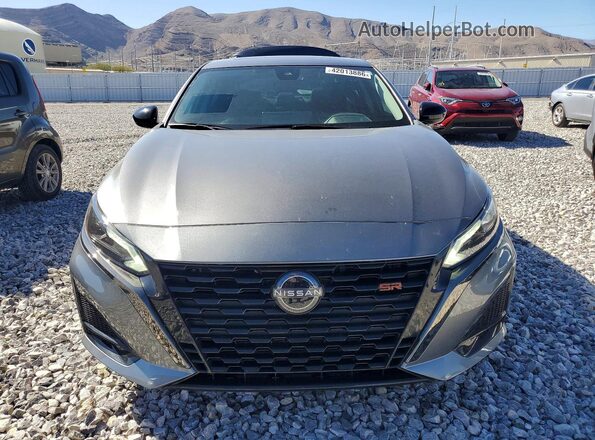 1N4BL4CV8RN388082 2024 NISSAN ALTIMA Gray Widok z przodu