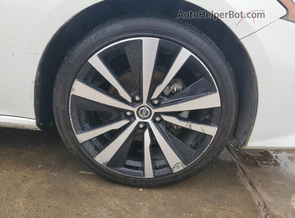 1N4BL4CV9MN378119 2021 NISSAN ALTIMA White 