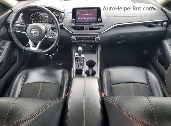 1N4BL4CV9MN378119 2021 NISSAN ALTIMA White Dashboard view