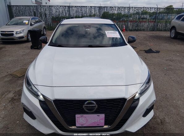 1N4BL4CV9NN335370 2022 NISSAN ALTIMA White 