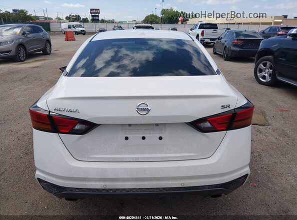 1N4BL4CV9NN335370 2022 NISSAN ALTIMA White 
