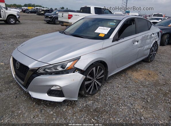 1N4BL4CVXKC149327 2019 NISSAN ALTIMA Silver Առջևի ձախ երեք քառորդ տեսարան