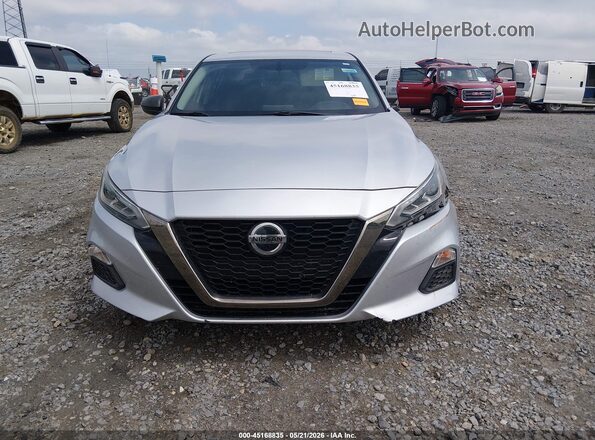 1N4BL4CVXKC149327 2019 NISSAN ALTIMA Silver Սարքավորումների վահանակի տեսք