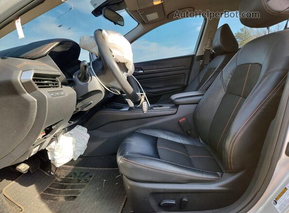 1N4BL4CVXMN408390 2021 NISSAN ALTIMA Silver Widok wnętrza z przodu
