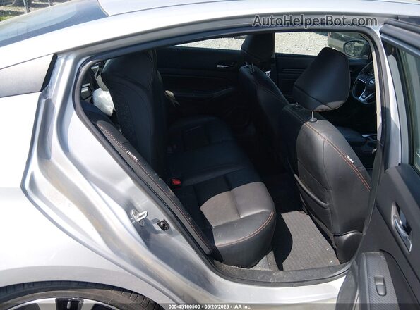 1N4BL4CVXNN326533 2022 NISSAN ALTIMA Silver Widok naklejki z numerem VIN