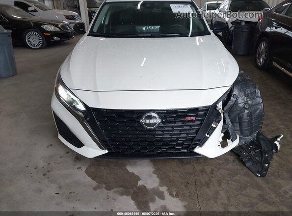 1N4BL4CVXSN405678 2025 NISSAN ALTIMA White Вид щитка приладів