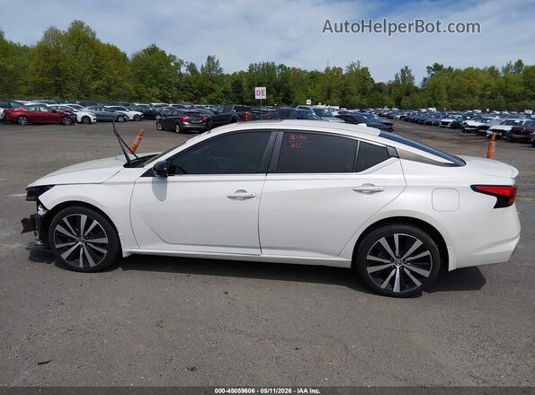 1N4BL4CW0KC255066 2019 NISSAN ALTIMA White 