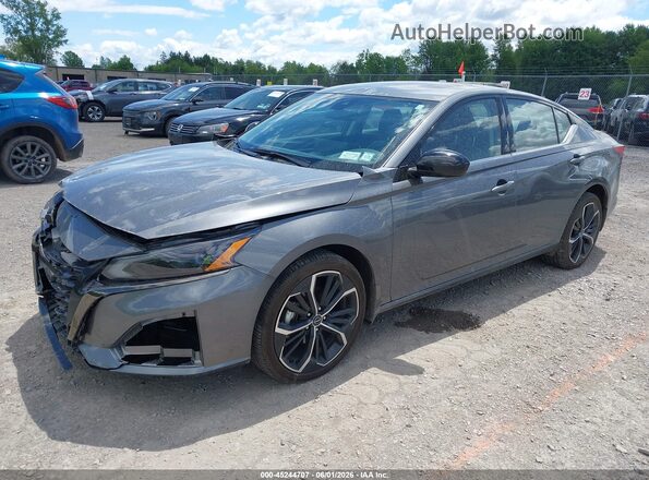 1N4BL4CW2SN412018 2025 NISSAN ALTIMA Серый Передняя левая четверть
