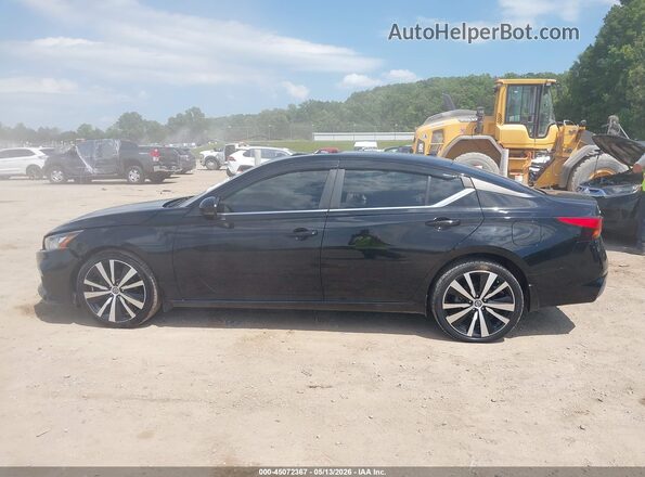 1N4BL4CW4KC180131 2019 NISSAN ALTIMA Черный Вид задней части салона