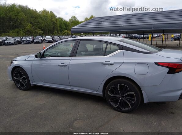 1N4BL4CW9RN323959 2024 NISSAN ALTIMA Gray 360 interior view