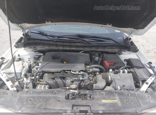 1N4BL4DV1KC144502 2019 NISSAN ALTIMA White Вид ззаду
