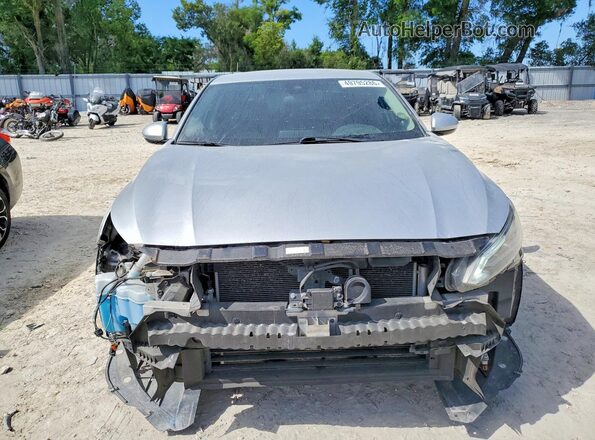 1N4BL4DV1MN357375 2021 NISSAN ALTIMA Silver Widok z przodu