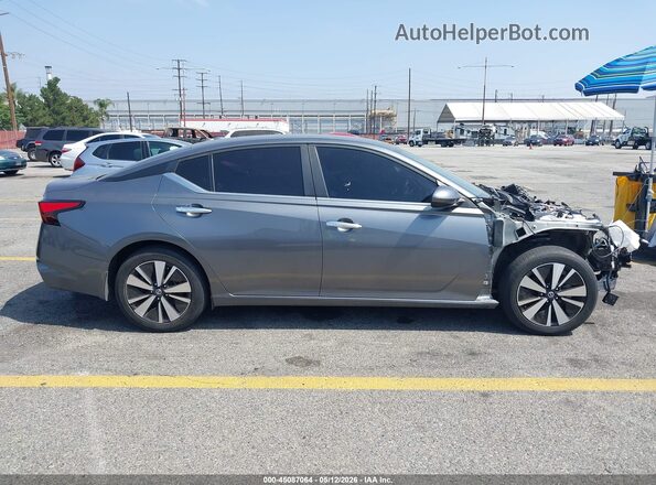 1N4BL4DV2NN413745 2022 NISSAN ALTIMA Серый Вид щитка приборов