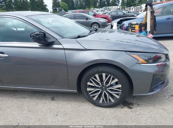 1N4BL4DV2SN396649 2025 NISSAN ALTIMA Gray Front view