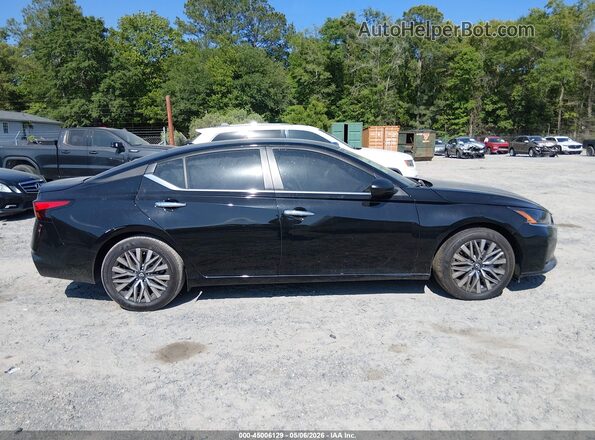 1N4BL4DV2SN412459 2025 NISSAN ALTIMA Черный Вид задней части салона