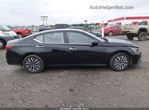 1N4BL4DV3RN355263 2024 NISSAN ALTIMA Black უკანა სალონის ხედი