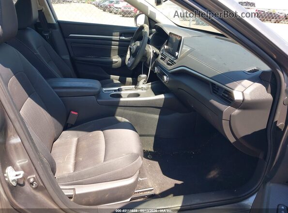 1N4BL4DV5KC119019 2019 NISSAN ALTIMA Gray Widok wnętrza z przodu