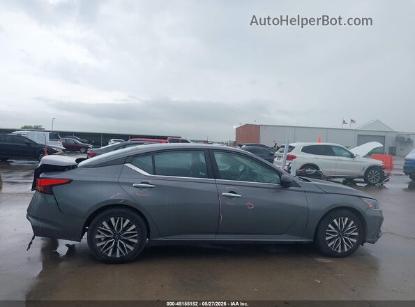 1N4BL4DV5RN333300 2024 NISSAN ALTIMA Gray Rear interior view