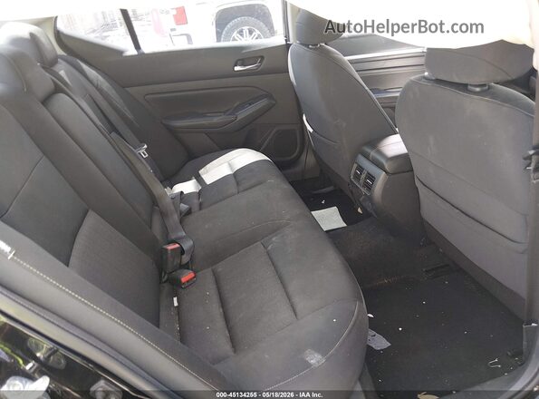 1N4BL4DV6KC134676 2019 NISSAN ALTIMA Черный Вид наклейки с VIN-кодом
