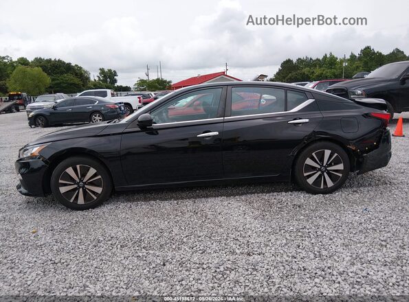 1N4BL4DV6MN407915 2021 NISSAN ALTIMA Black 